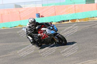 media/Oct-15-2022-TrackXperience (Sat) [[8f70b8b0be]]/Group 2/session 2 turn 3 and 4/